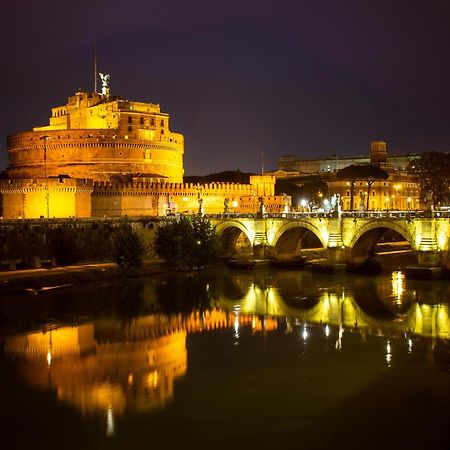 Maison Vivalda In Piazza Navona Rome Bagian luar foto